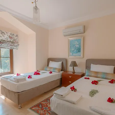 Portakal, Cukurbag Peninsula-kas Villa