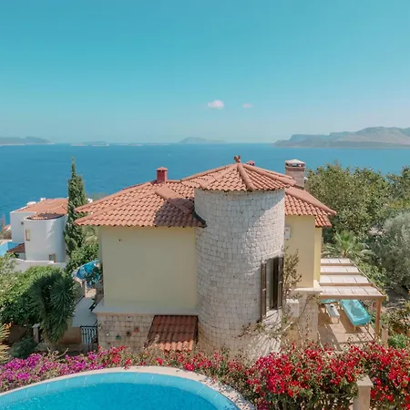 Portakal, Cukurbag Peninsula-kas Villa *
